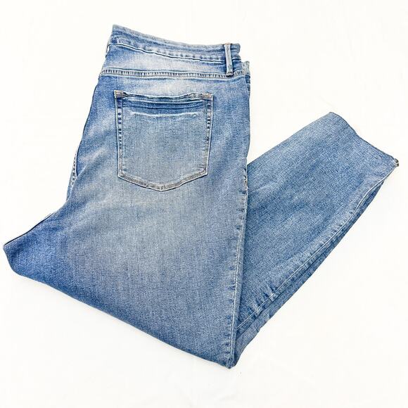 Good American Good Leg Crop Stretch Denim Jeans GLCRE873T Blue473 SIze 24 Plus - Picture 8 of 8